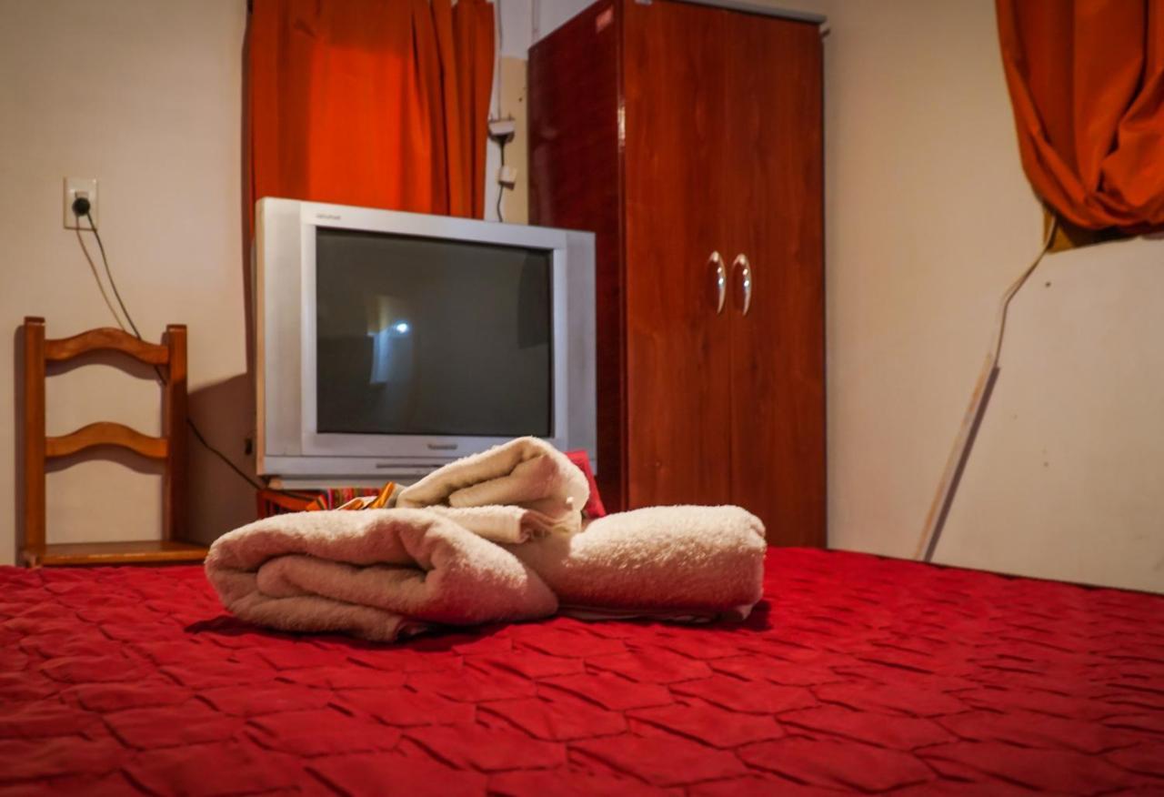 טיליקארה Tierra Andina Hostal Y Cabanas מראה חיצוני תמונה