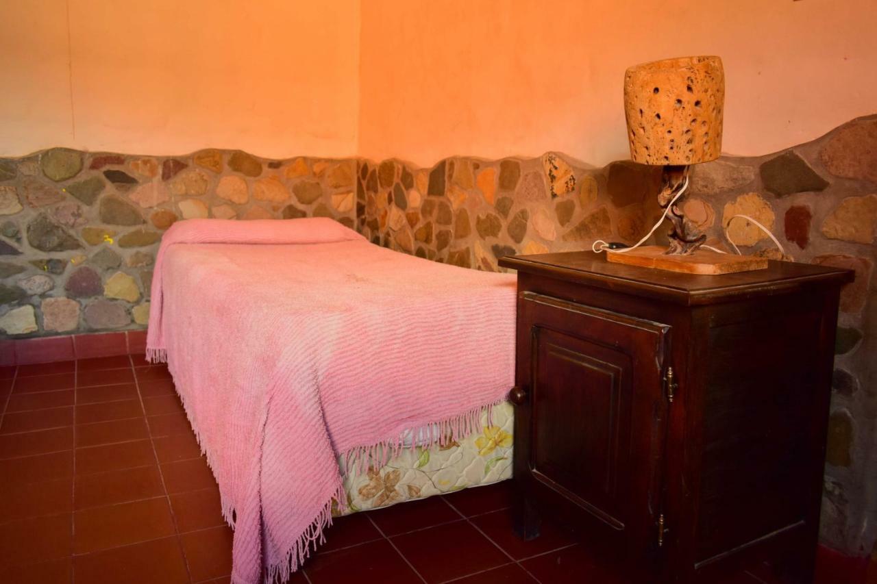 טיליקארה Tierra Andina Hostal Y Cabanas מראה חיצוני תמונה